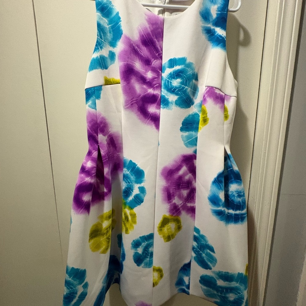Colorful Floral women’s dress - Picture 2 of 4